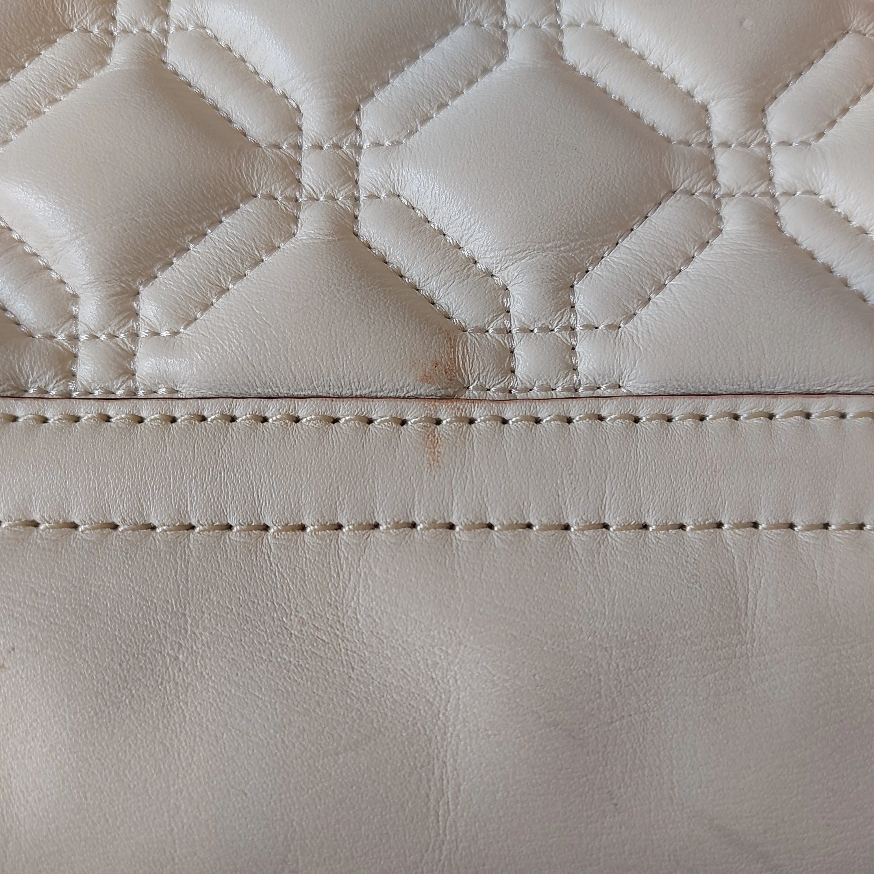 Kate Spade White Quilted Leather Shoulder Bag | Pre Loved |