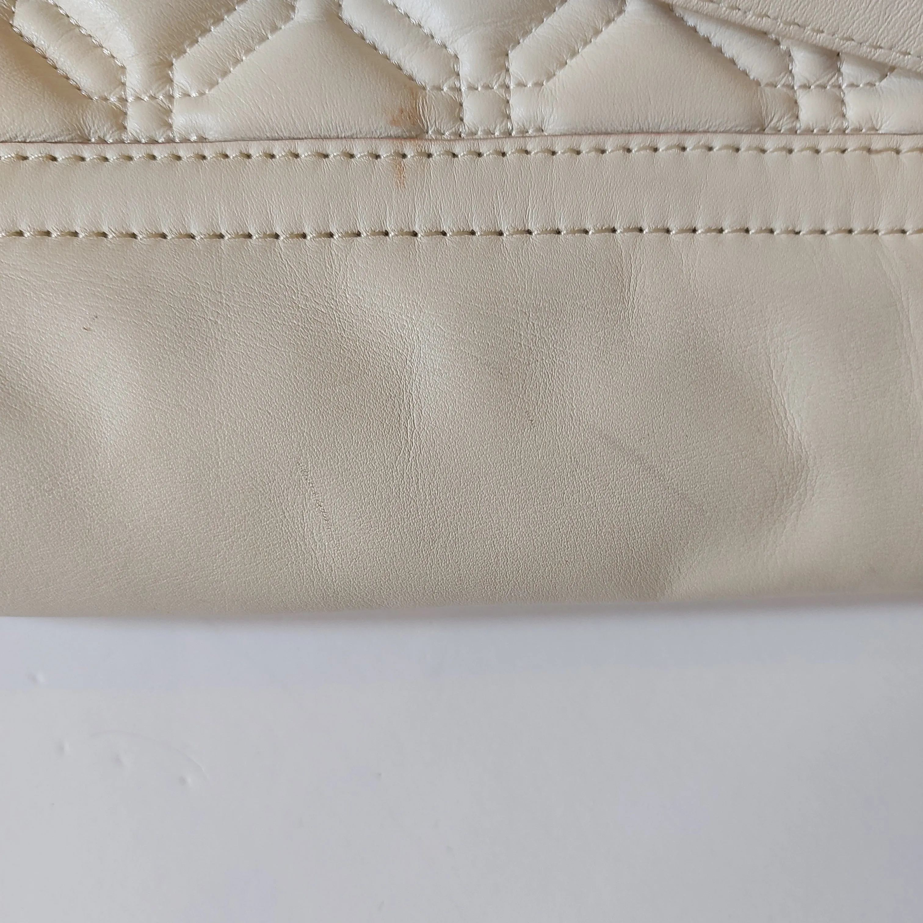 Kate Spade White Quilted Leather Shoulder Bag | Pre Loved |